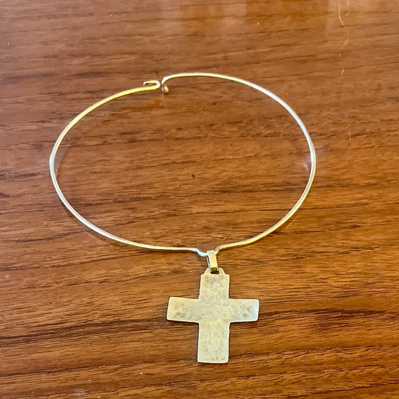 Vintage Jeep Collins Necklace with Cross and Heart Pendant - Picture 4 of 8